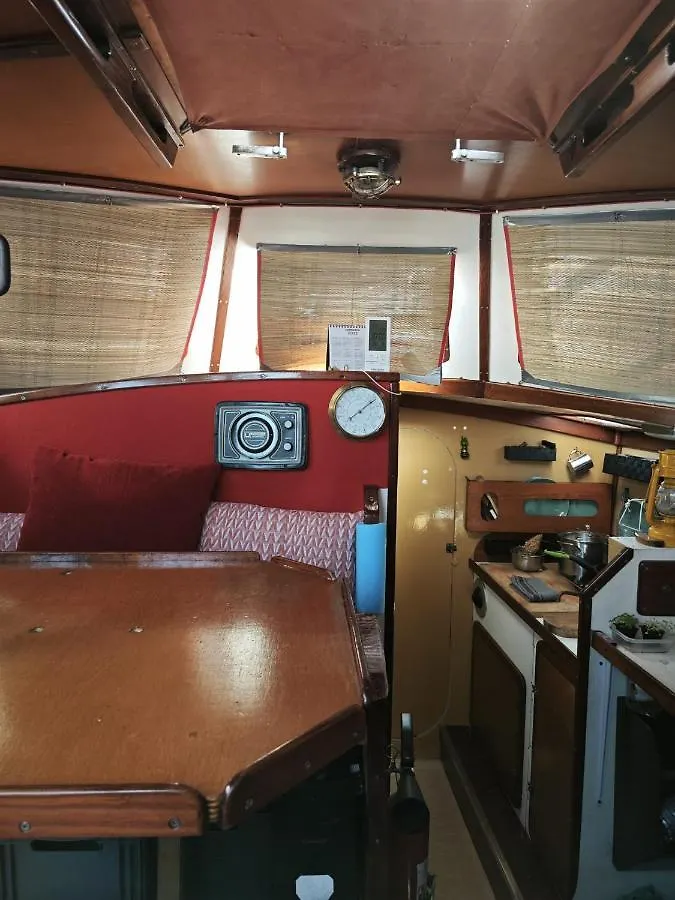 船屋 比利亚努埃瓦-赫尔特鲁 Boat Sitges Experience酒店 西班牙